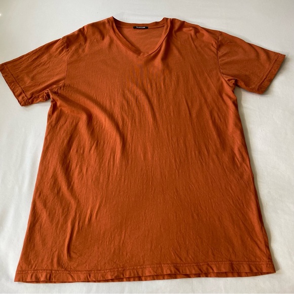 Talentless Burnt Orange V-Neck Tee Size  XL - Picture 1 of 6